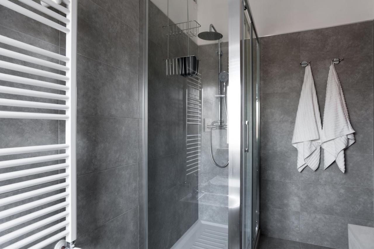 Fly By Suites Pescara Esterno foto